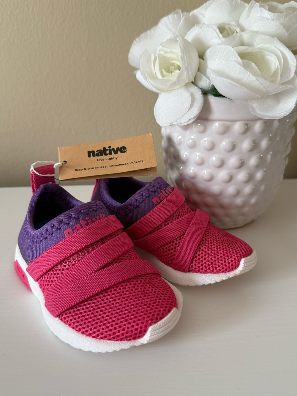 Native Kids Slip-On Phoenix Vegqn Sneakers NWT